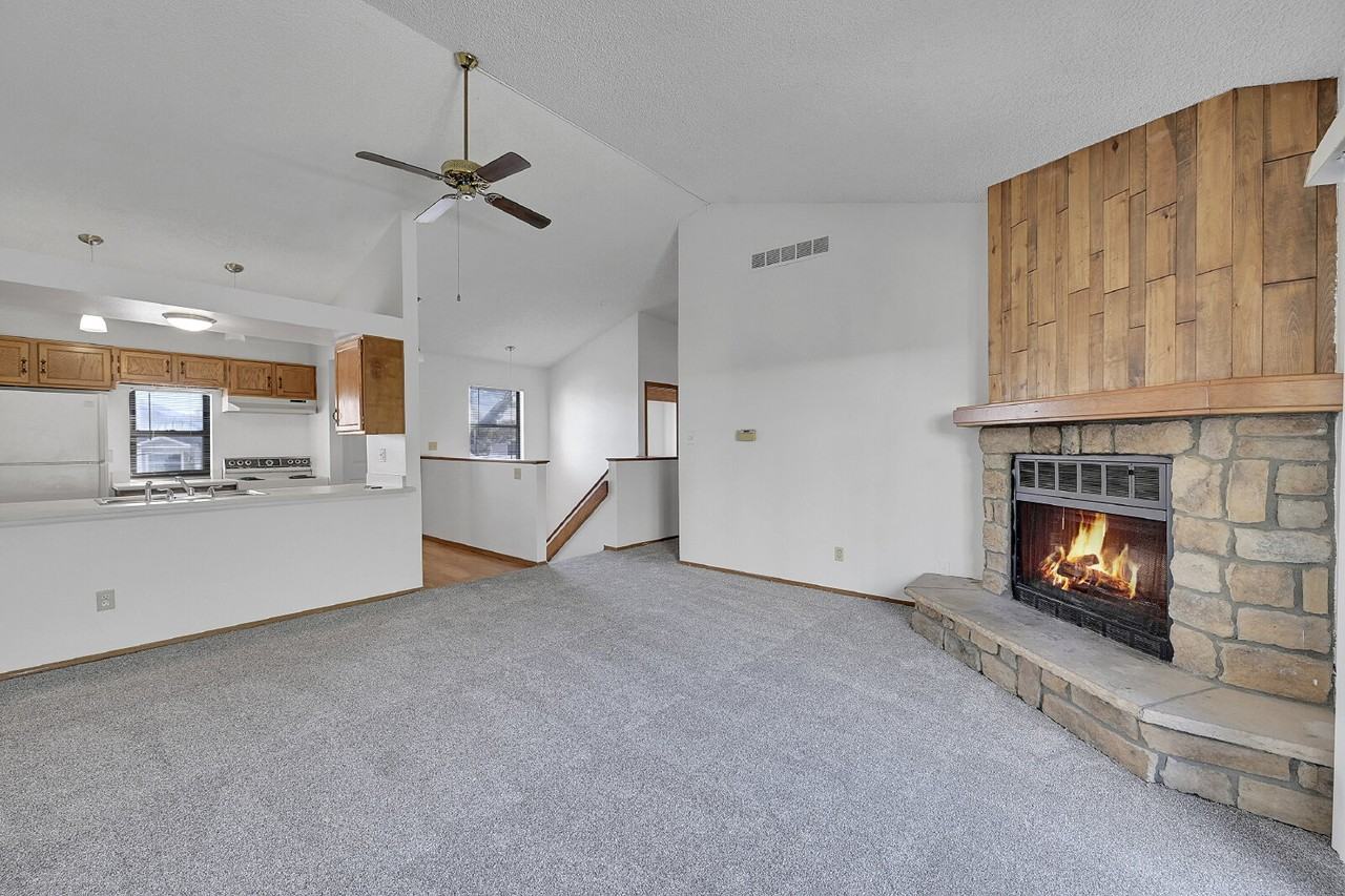 4154 S Richfield Way - Photo 5 of 43