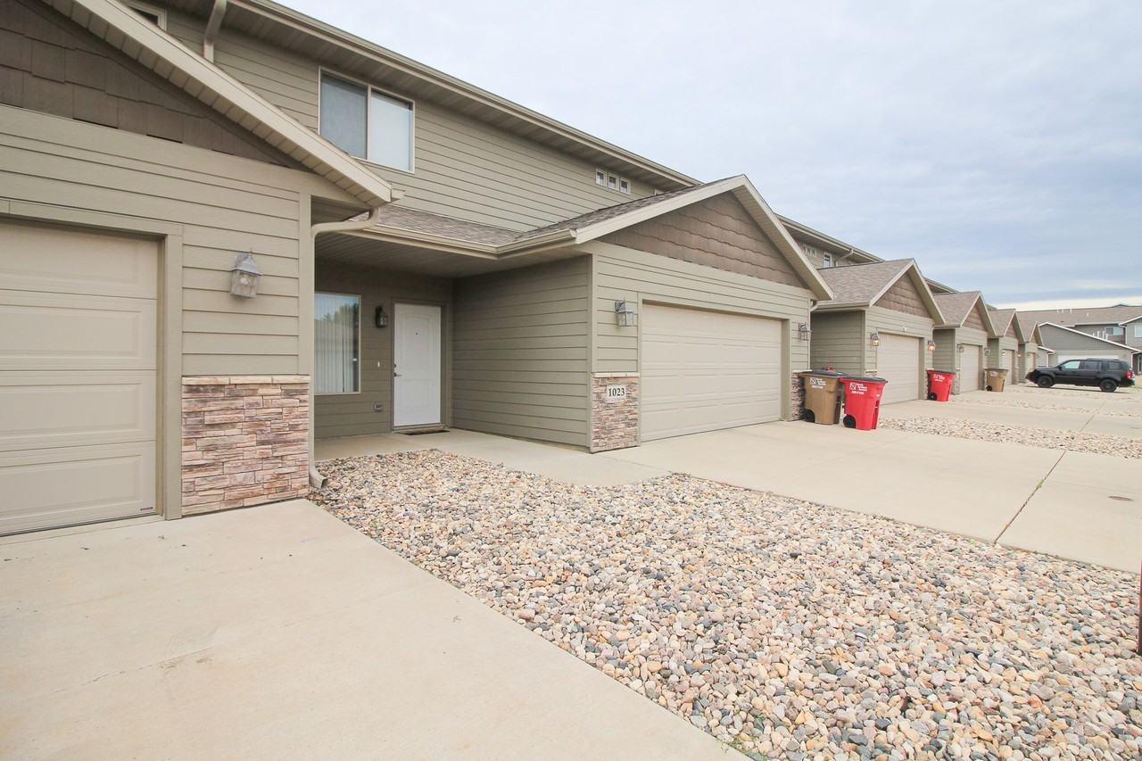 Tanner Court Estates - Photo 4 of 26