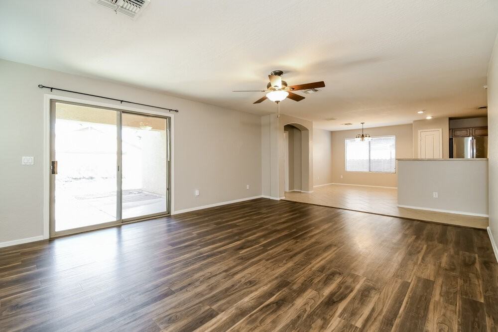 3674 West Yellow Peak Drive - Photo 3 of 16