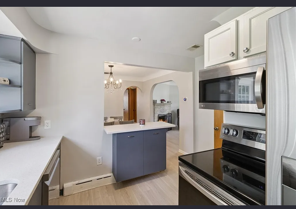 2353 W Hedgewood Dr #NA - Photo 4 of 21