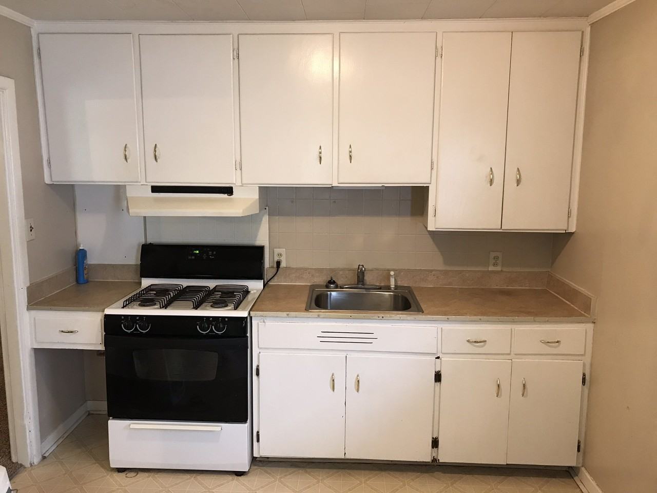 9 W Winthrop Ave #B - Photo 5 of 12