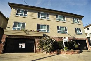 385-389 Palm Ave - Photo 1 of 1