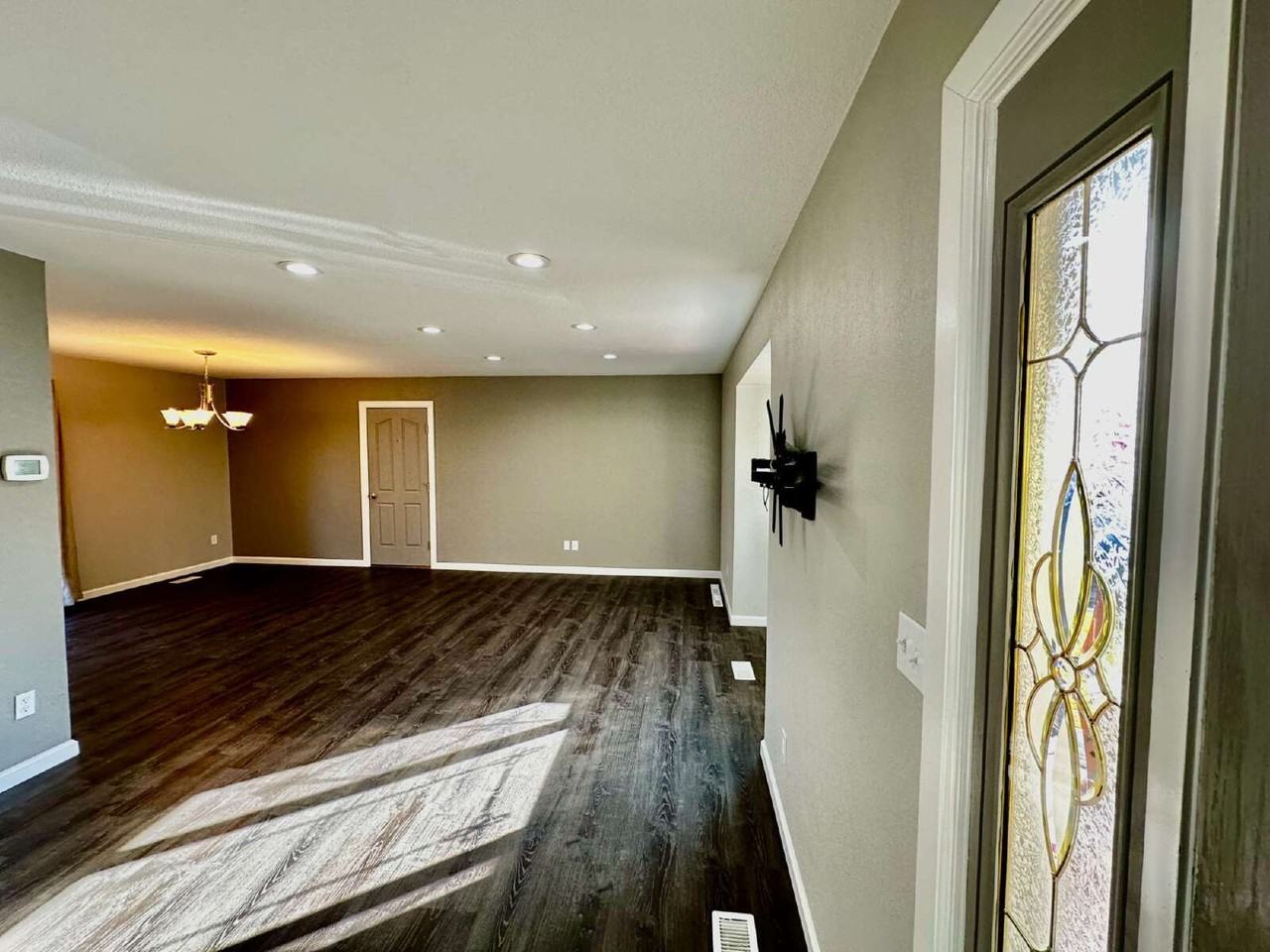 13440 Green Cir - Photo 5 of 39