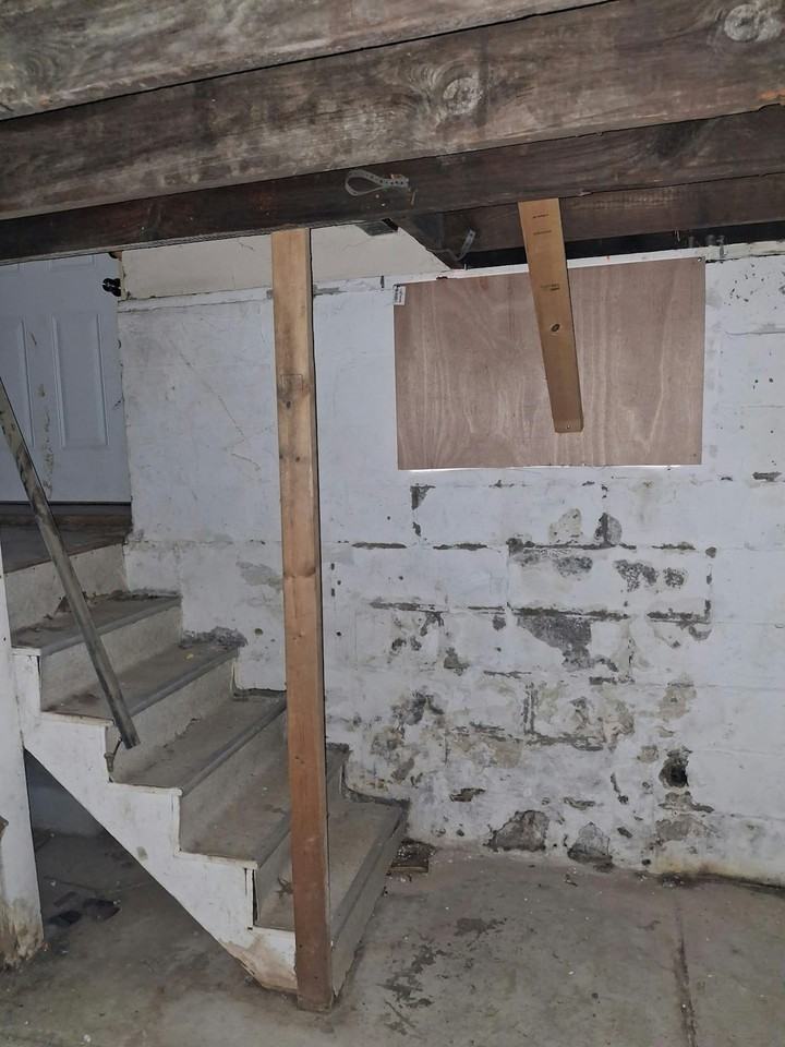 311 West 5th Street - Photo 7 of 14