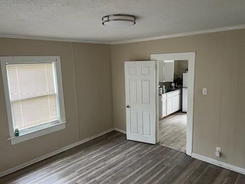 281 Jones Avenue - Photo 7 of 13