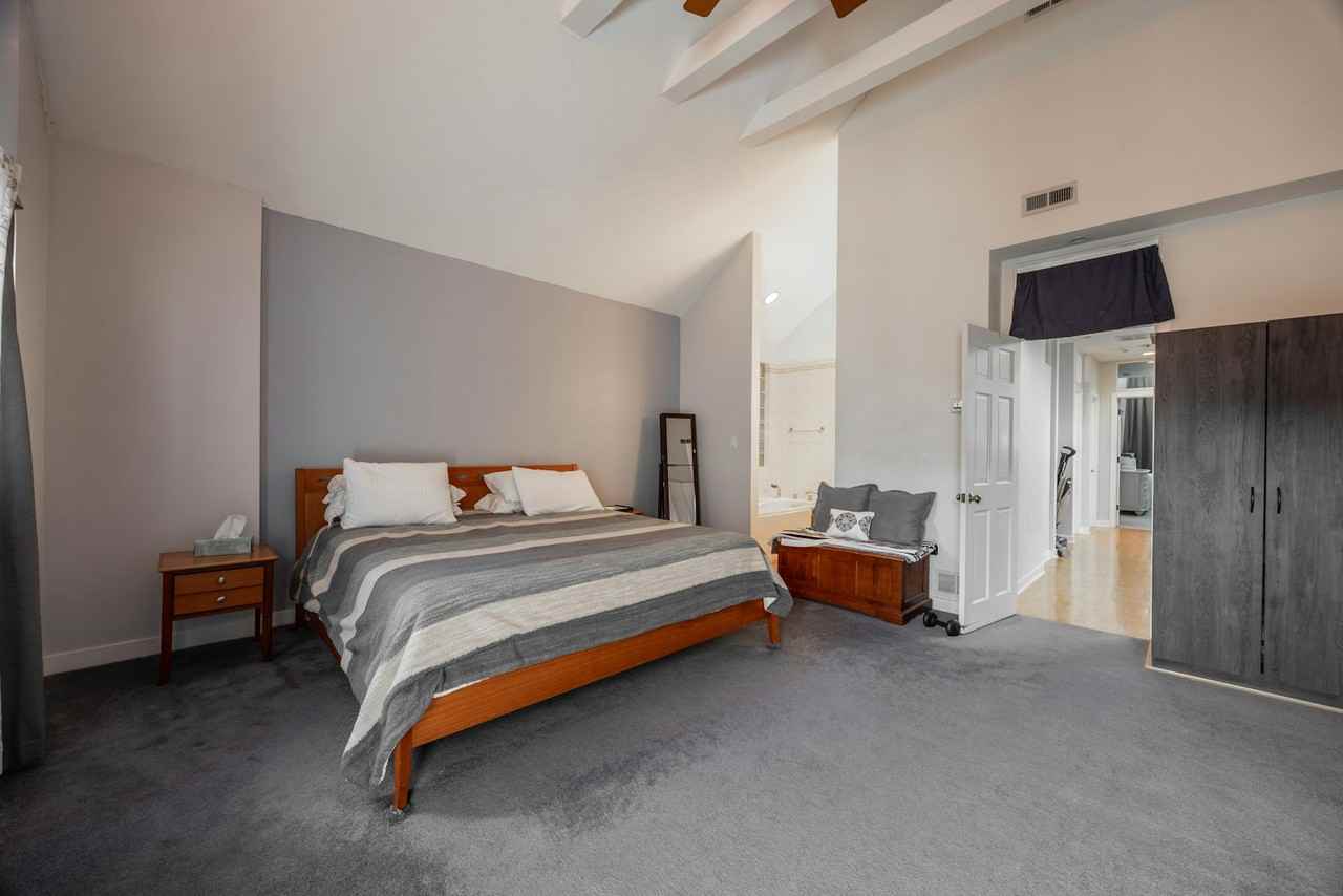 1723 North Wood Street, Unit 1 - Photo 7 of 42