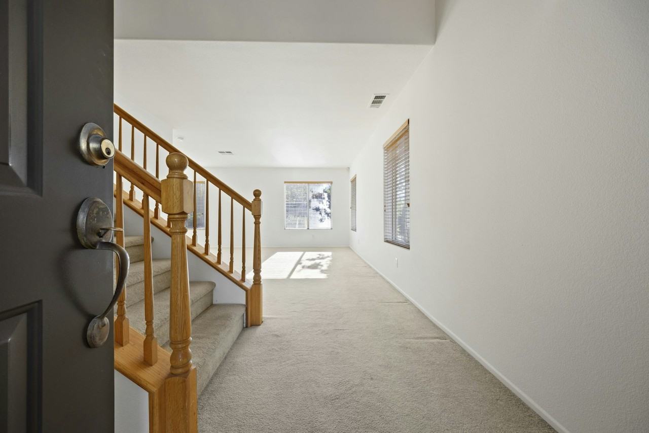 39312 Vía Belleza - Photo 3 of 42