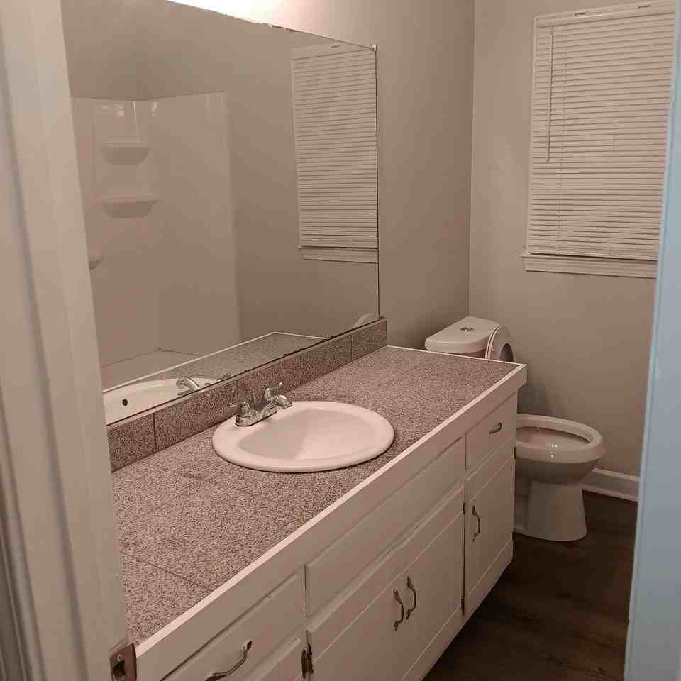 9245 Cedar Ridge Drive Northwest, Unit B - Photo 5 of 5