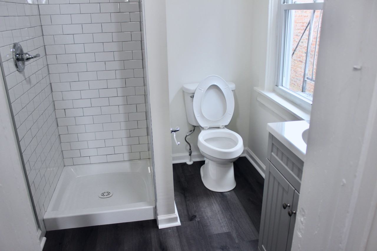 1015 North Charles Street #3F - Photo 2 of 8