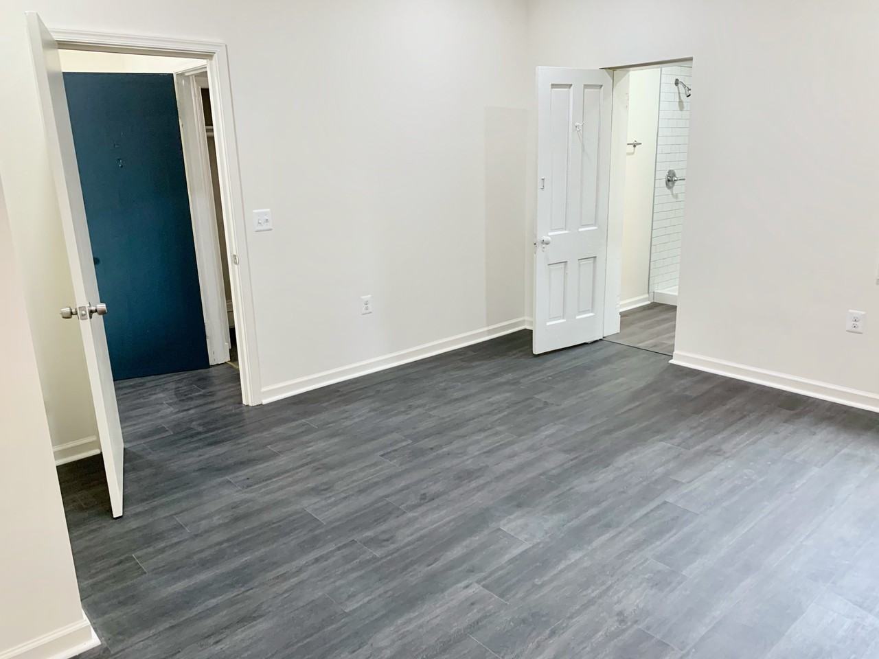 1015 North Charles Street #3F - Photo 5 of 8