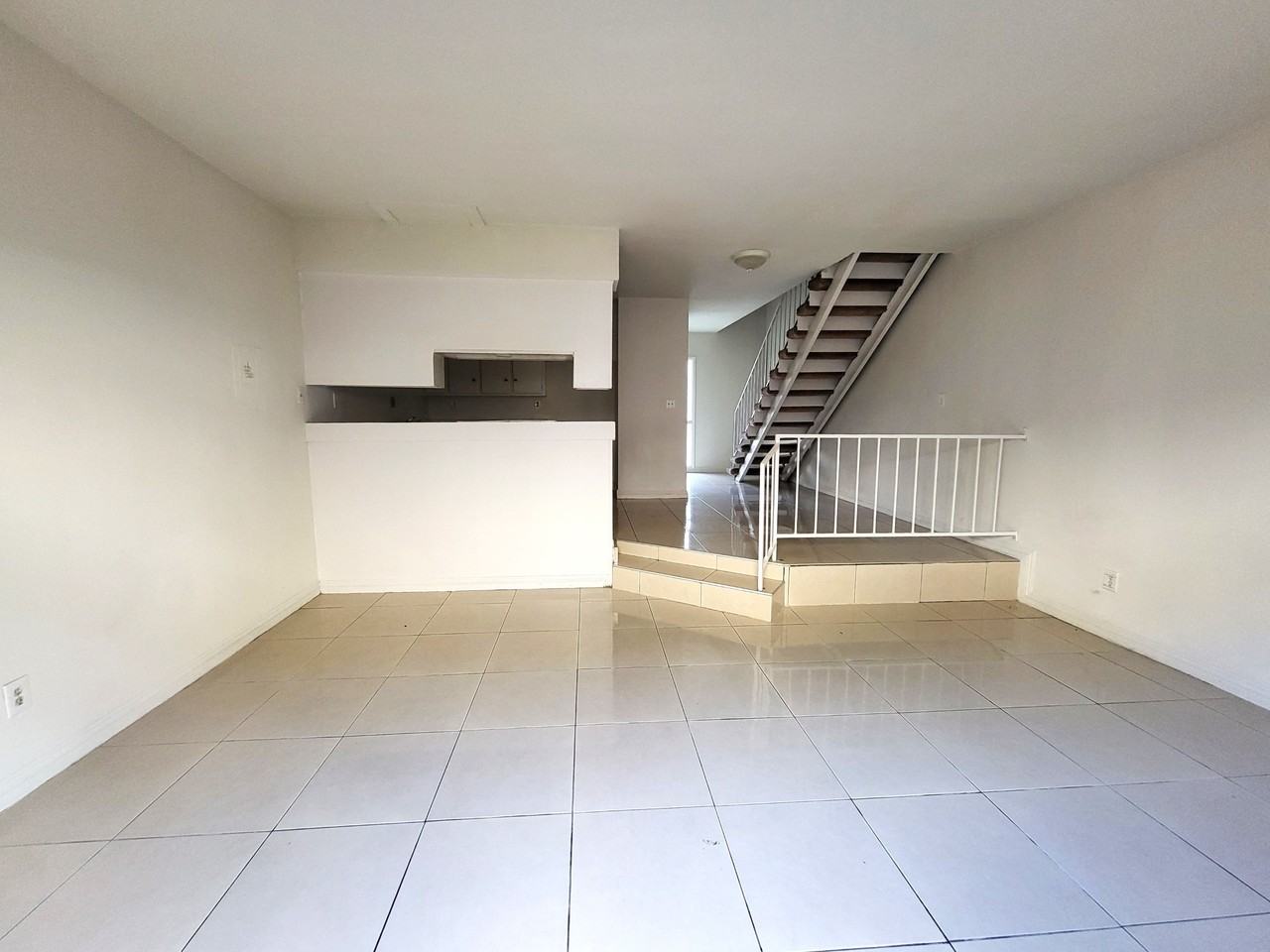 13115 Cypress St #15 - Photo 5 of 8