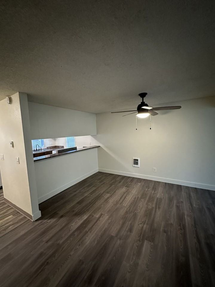 530-Elmwood Village - Photo 2 of 18