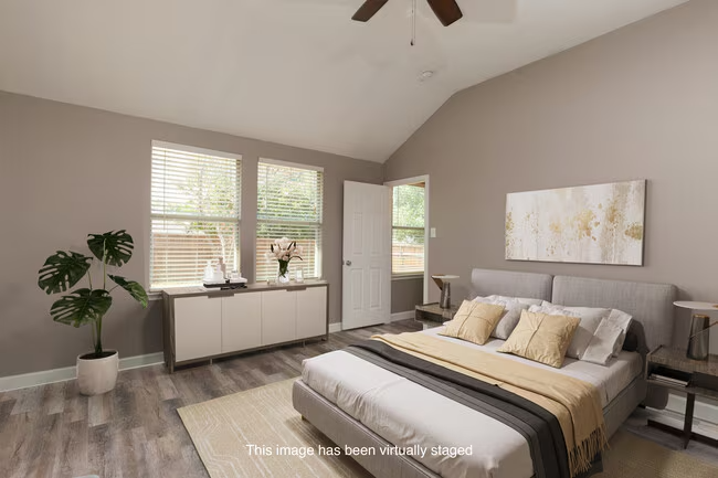 2109 Hanakoa Falls Dr - Photo 4 of 20