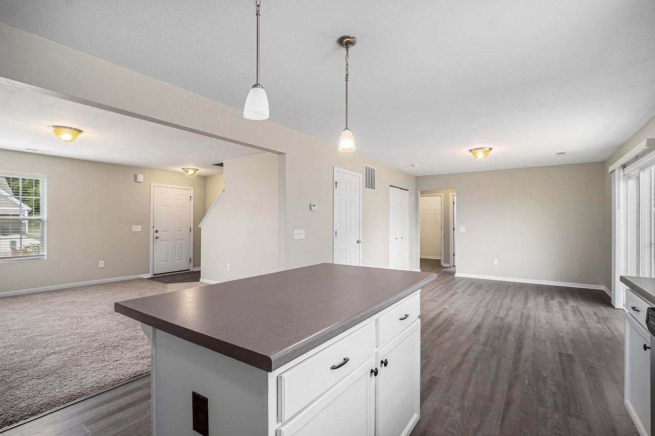 59564 Ravenna Dr - Photo 6 of 30