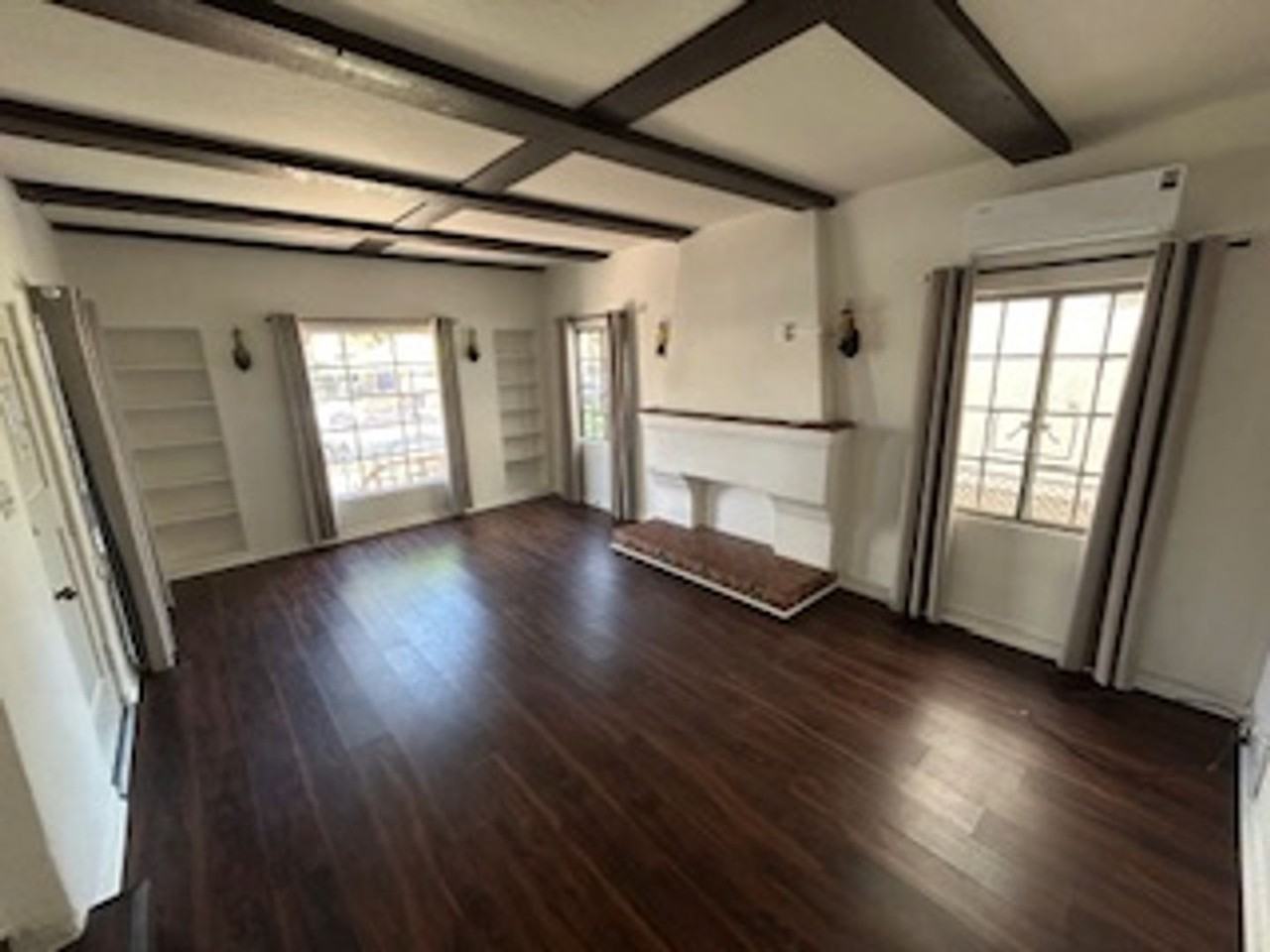 109 Glendora Ave - Photo 7 of 10