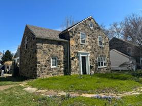4 Laurel Vlg - Photo 1 of 1