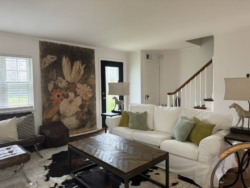 4 Laurel Vlg - Photo 3 of 26