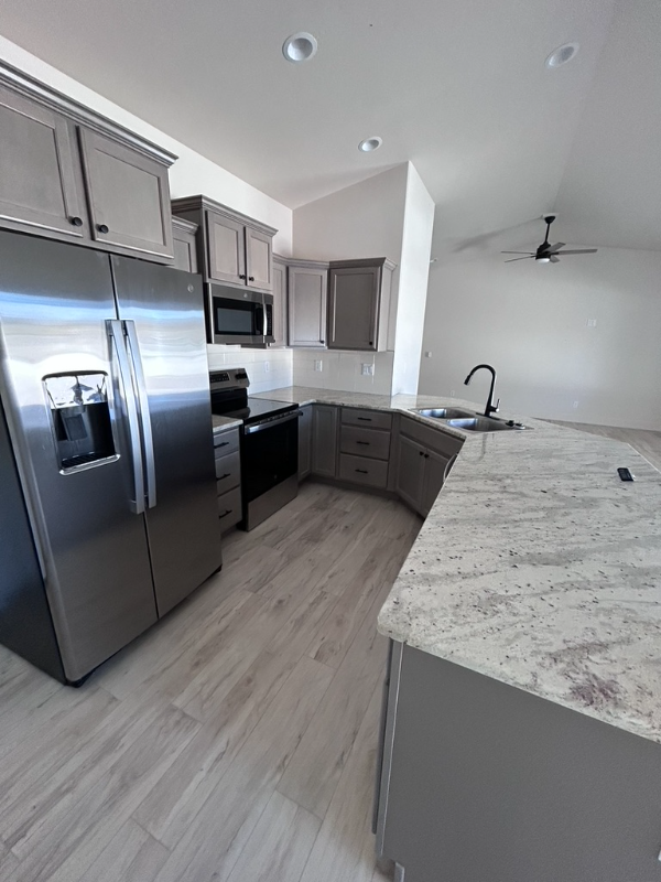 108 Centennial Ct - Photo 7 of 22