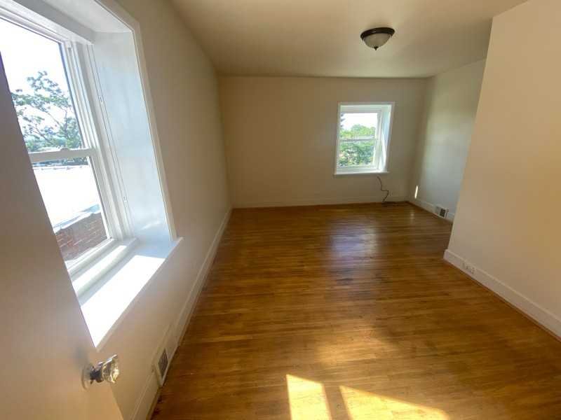 505 Ridge Rd - Photo 3 of 12