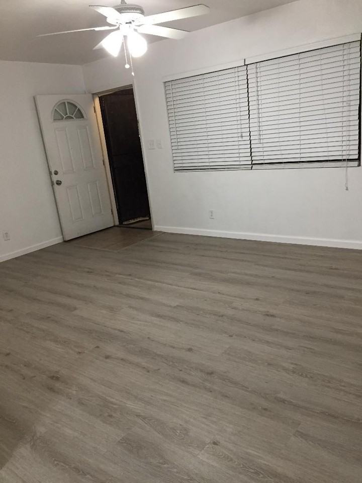 Swan Canyon Villas - Photo 4 of 18