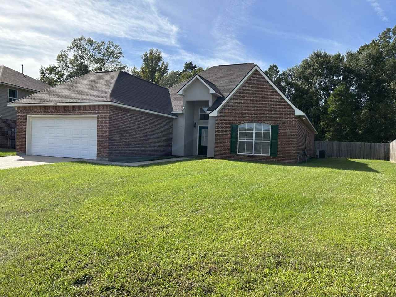 23983 Terrace Ave - Photo 3 of 27