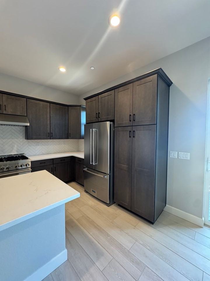 1521 Golf Club Drive - Photo 4 of 50