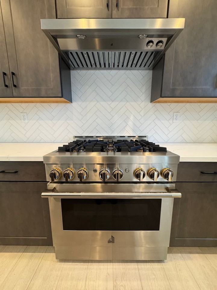 1521 Golf Club Drive - Photo 6 of 50