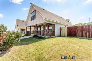 featured image of 213 213 PR 4573