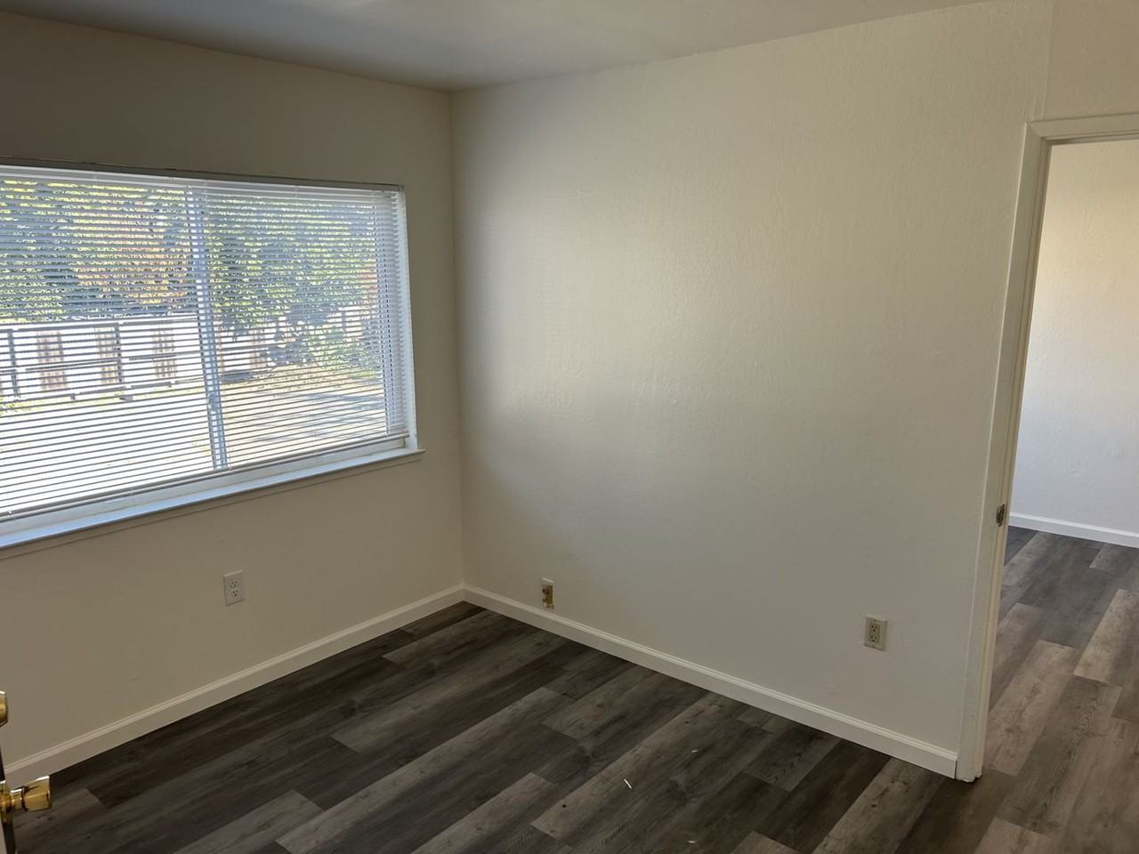 218 Mississippi St #D - Photo 4 of 13