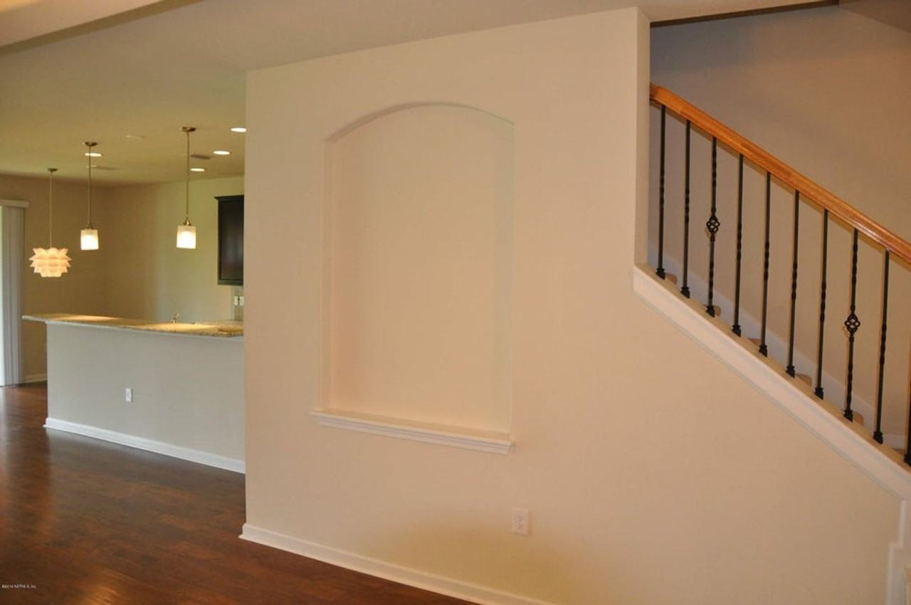 13528 Montecito Pl - Photo 4 of 22