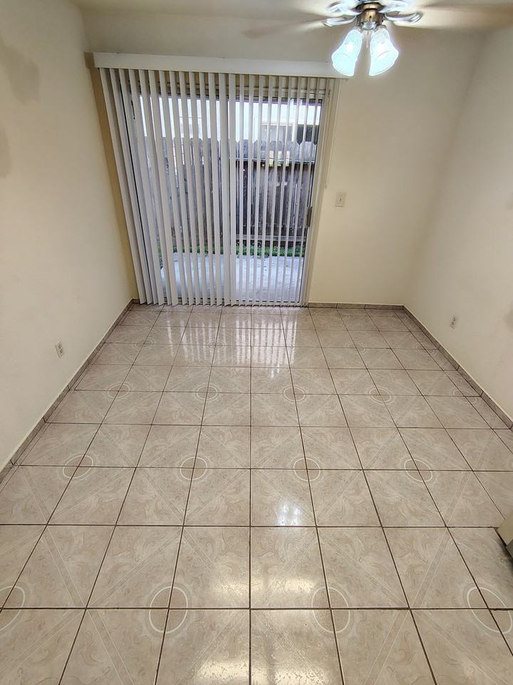 3108 Snyder Ave - Photo 4 of 13