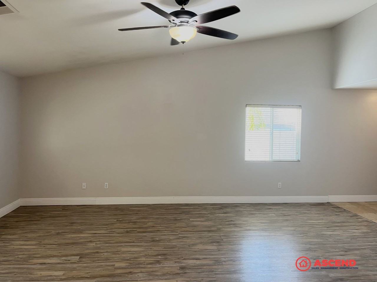 4202 Pacific Grove Court - Photo 4 of 8