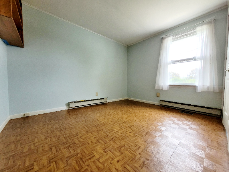 29 Maywood Ave - Photo 2 of 9