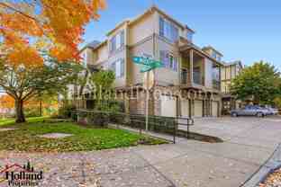 983 Ne Wheelock Pl - Photo 1 of 1