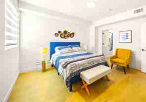 497 N St Andrews Pl - Photo 1 of 1