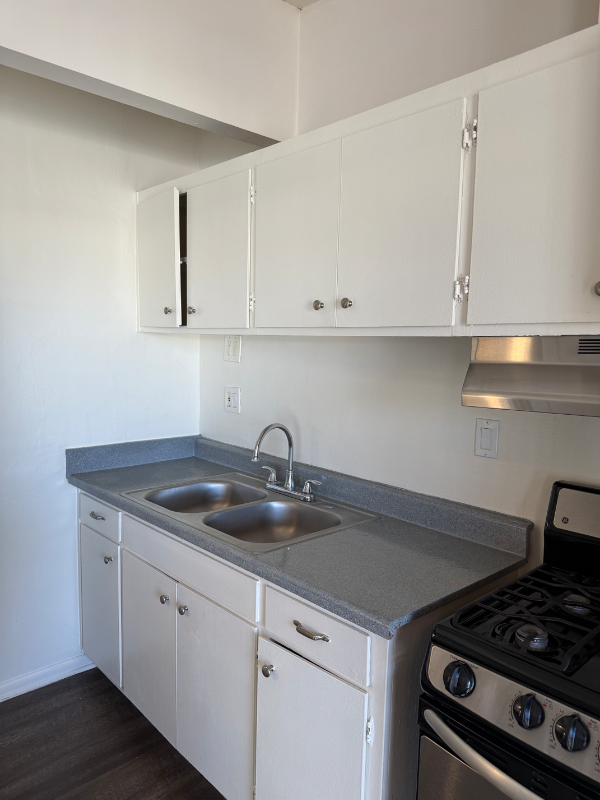 443 Occidental Dr #14 - Photo 4 of 15