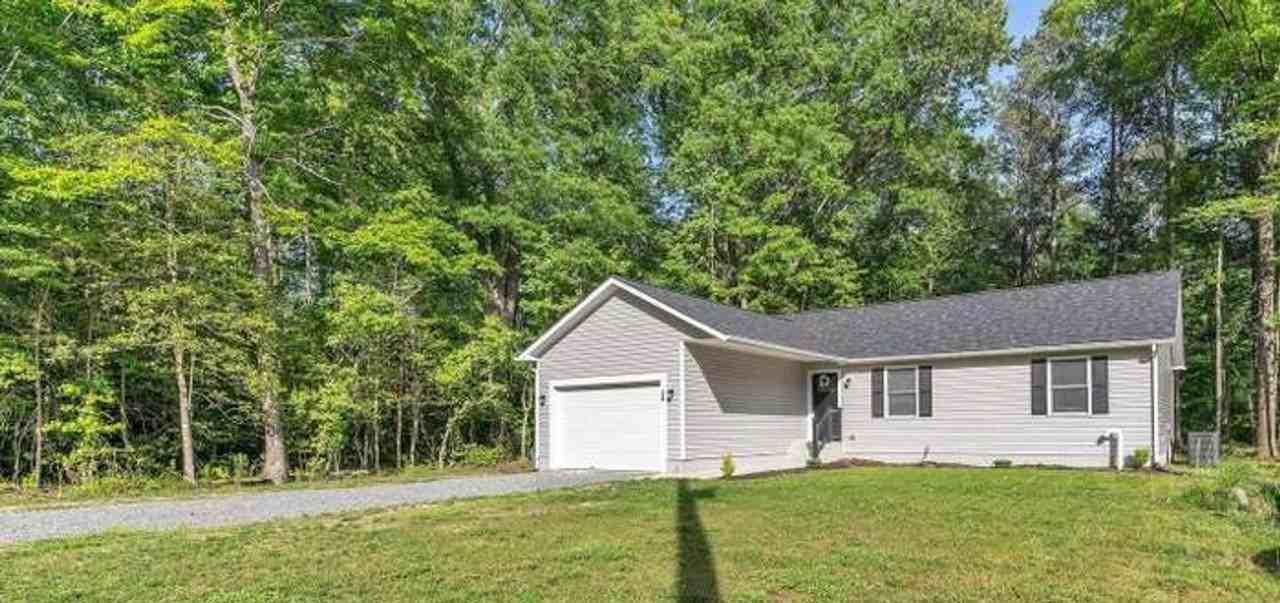 30 Azalea Way - Photo 4 of 35