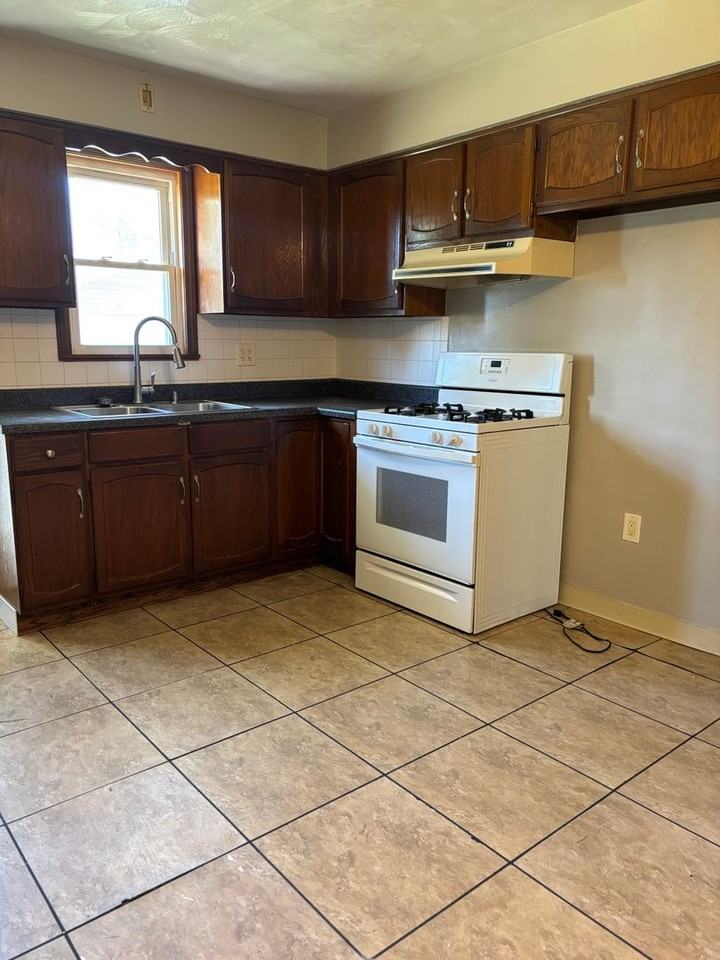 328 Mohawk School Rd - Photo 4 of 14