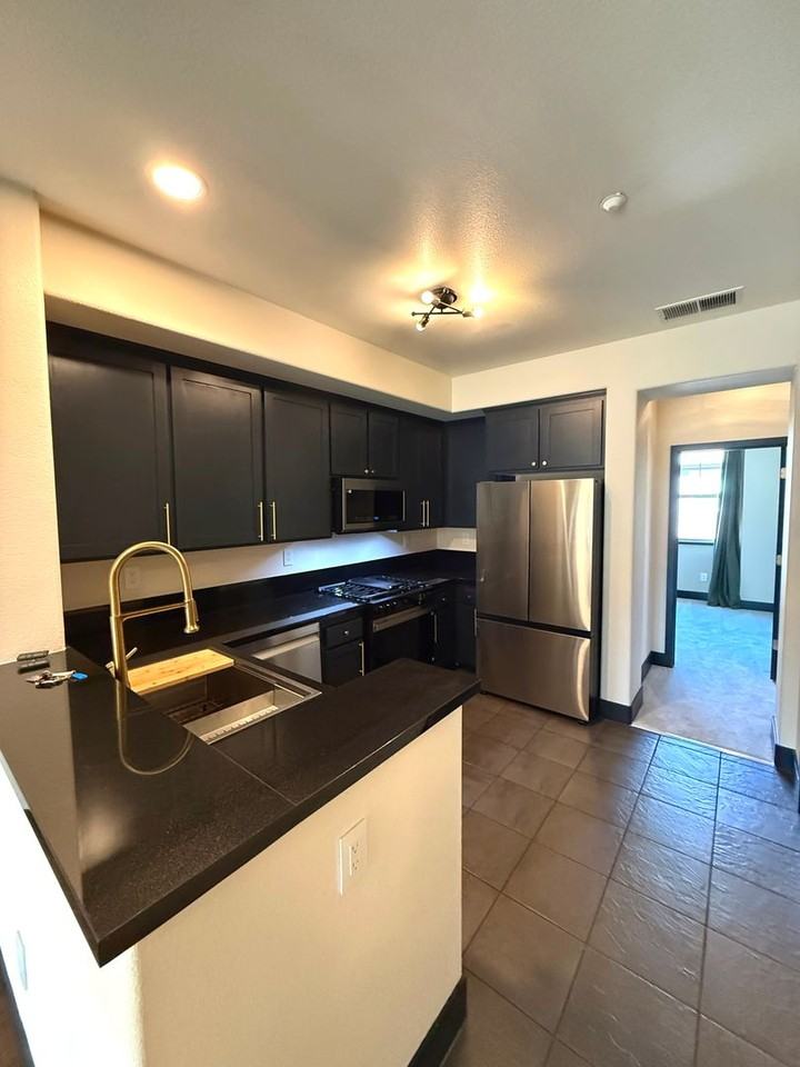 6044 Old Quarry Loop - Photo 5 of 31