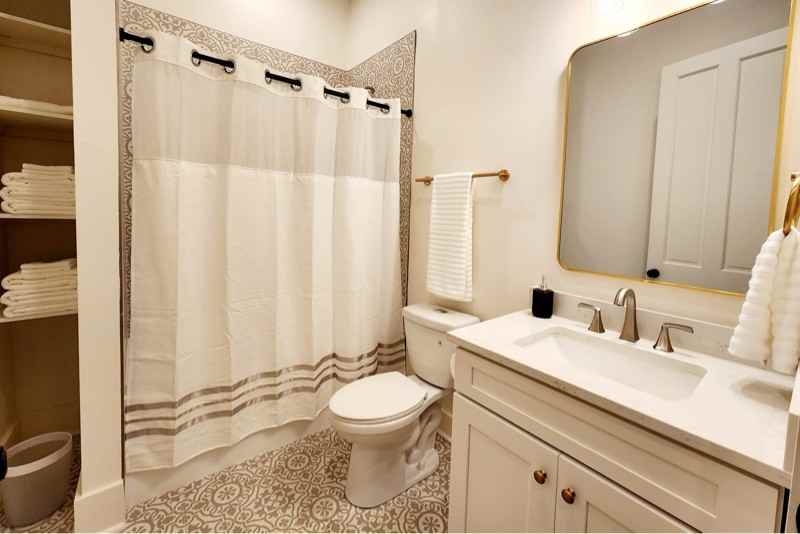 2320 Saint Philip St - Photo 7 of 8