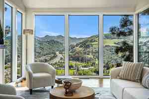 featured image of 218 The Knl