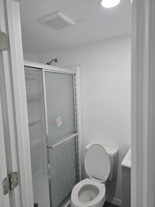 3212 East Henry Avenue #2 - Photo 5 of 15