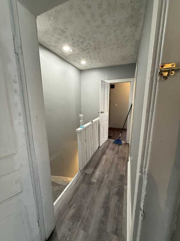 831 S Lawn Ave - Photo 3 of 13