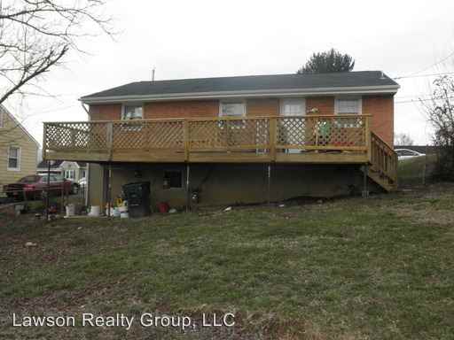 4248 Tennessee Ave NW - Photo 2 of 26