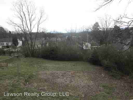 4248 Tennessee Ave NW - Photo 3 of 26