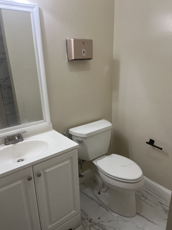 1620 7th St Nw #1 - Photo 3 of 8