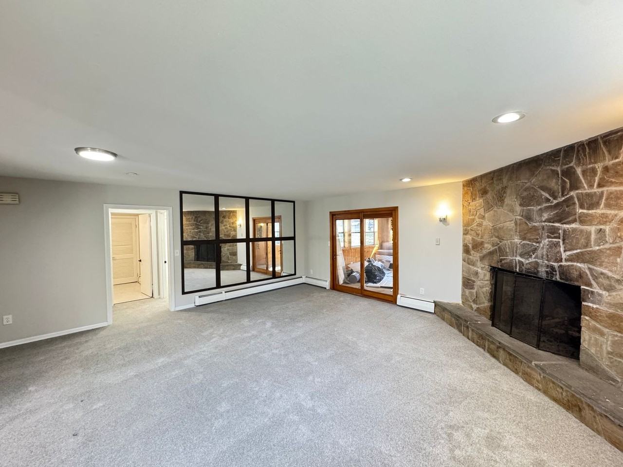 137 Middletown Ave - Photo 7 of 50