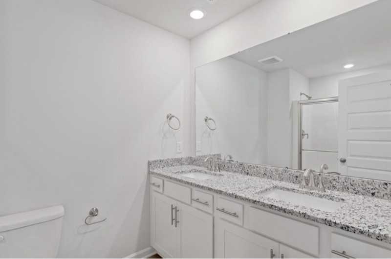 14774 Ravenel Dr - Photo 4 of 4