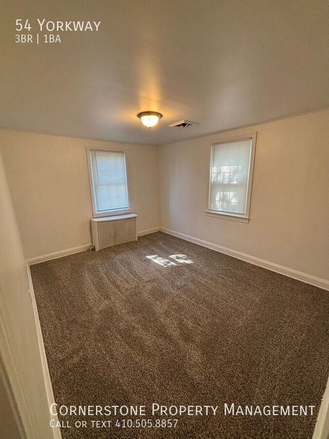 54 Yorkway - Photo 3 of 8