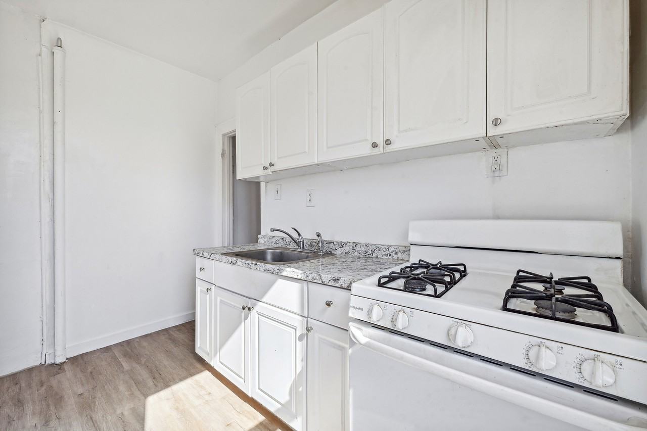 35 Butler Avenue - Photo 5 of 5